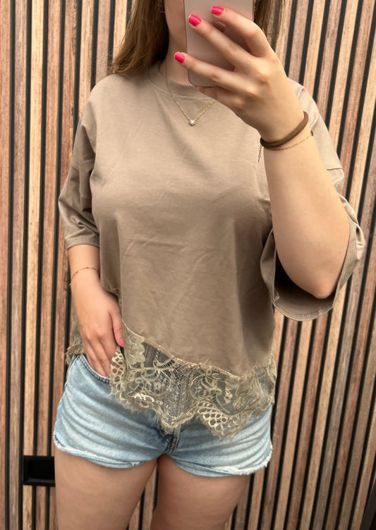 Shirt met kant - taupe